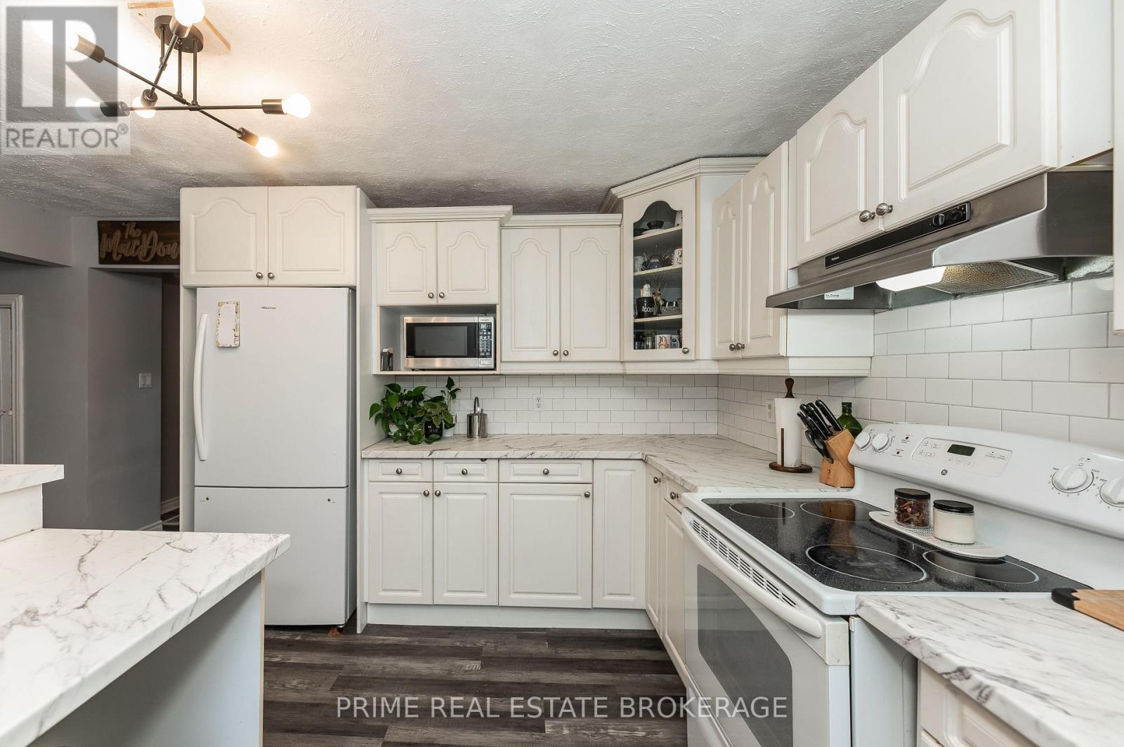 221 Third Street, West Elgin, Ontario  N0L 2C0 - Photo 20 - X13721564