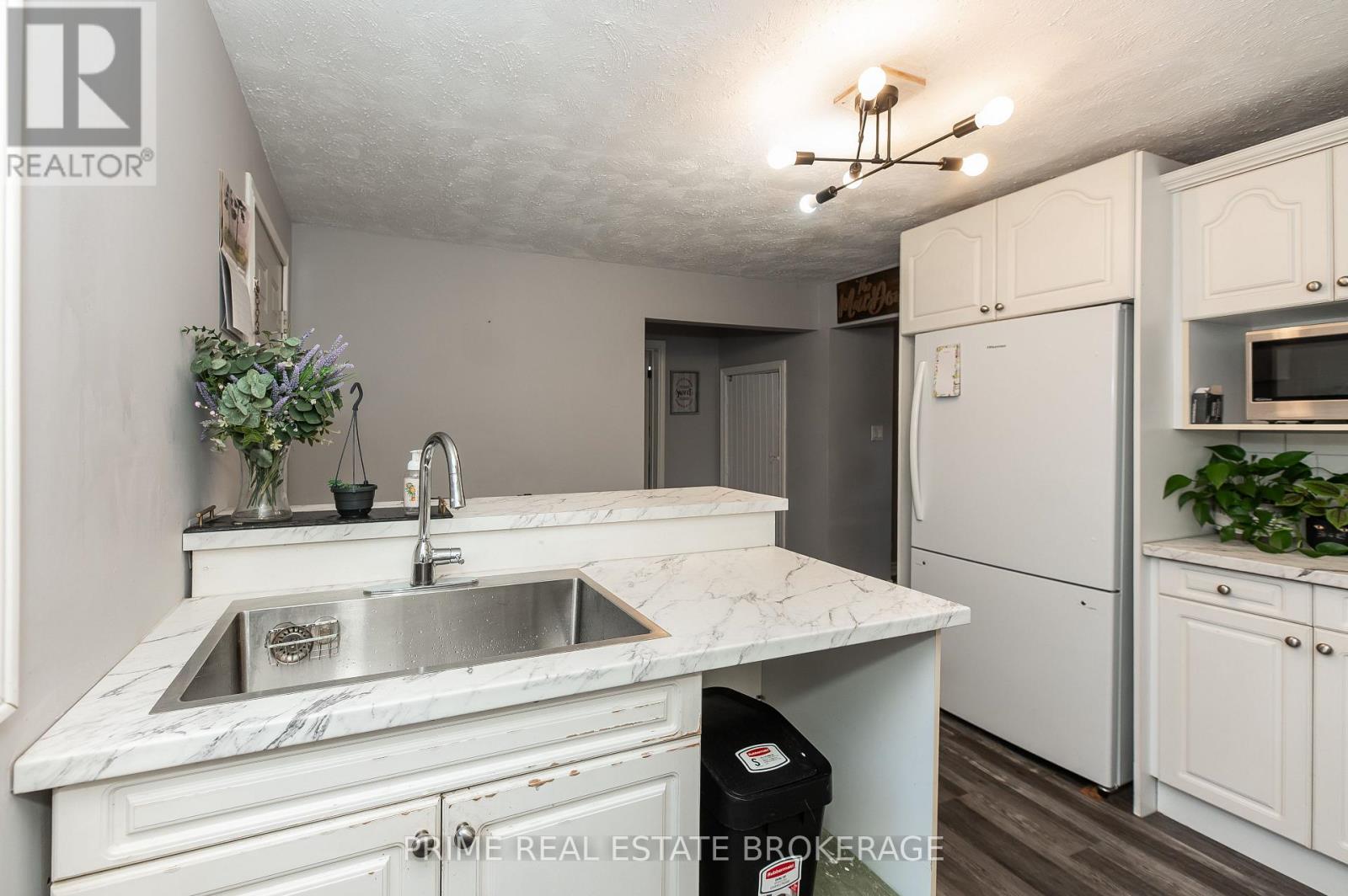 221 Third Street, West Elgin, Ontario  N0L 2C0 - Photo 21 - X13721564