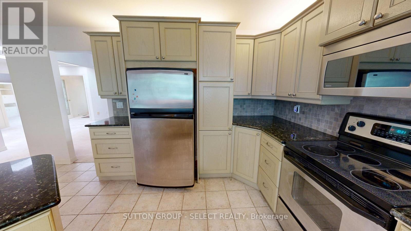 34 Pine Ridge Drive, London North, Ontario  N5X 3G8 - Photo 20 - X13721650