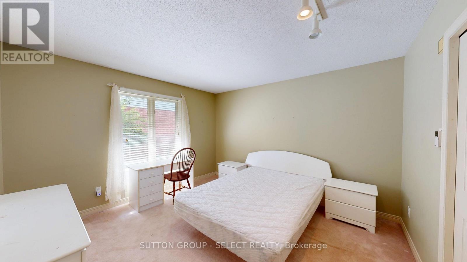34 Pine Ridge Drive, London North, Ontario  N5X 3G8 - Photo 28 - X13721650