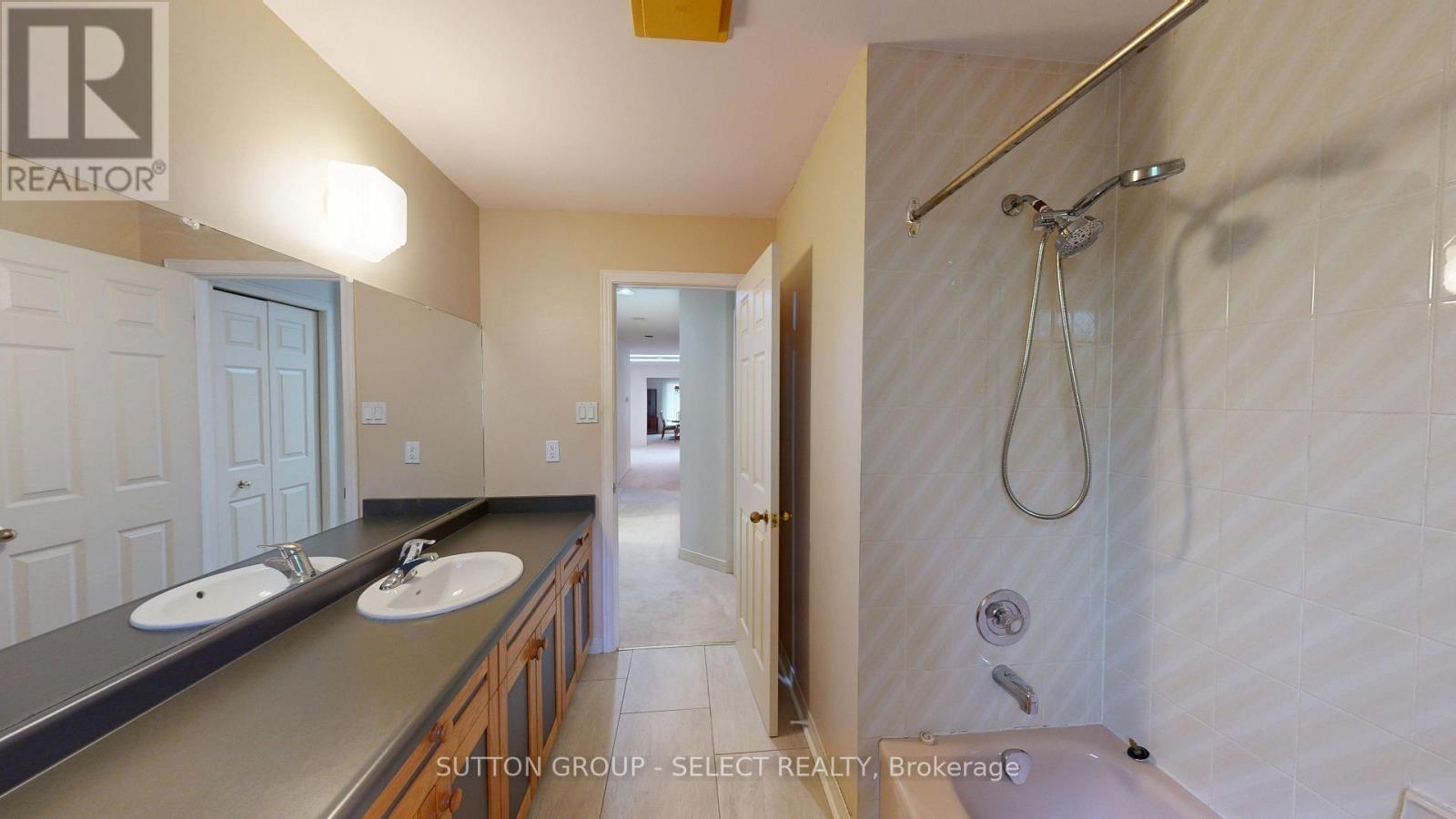 34 Pine Ridge Drive, London North, Ontario  N5X 3G8 - Photo 29 - X13721650