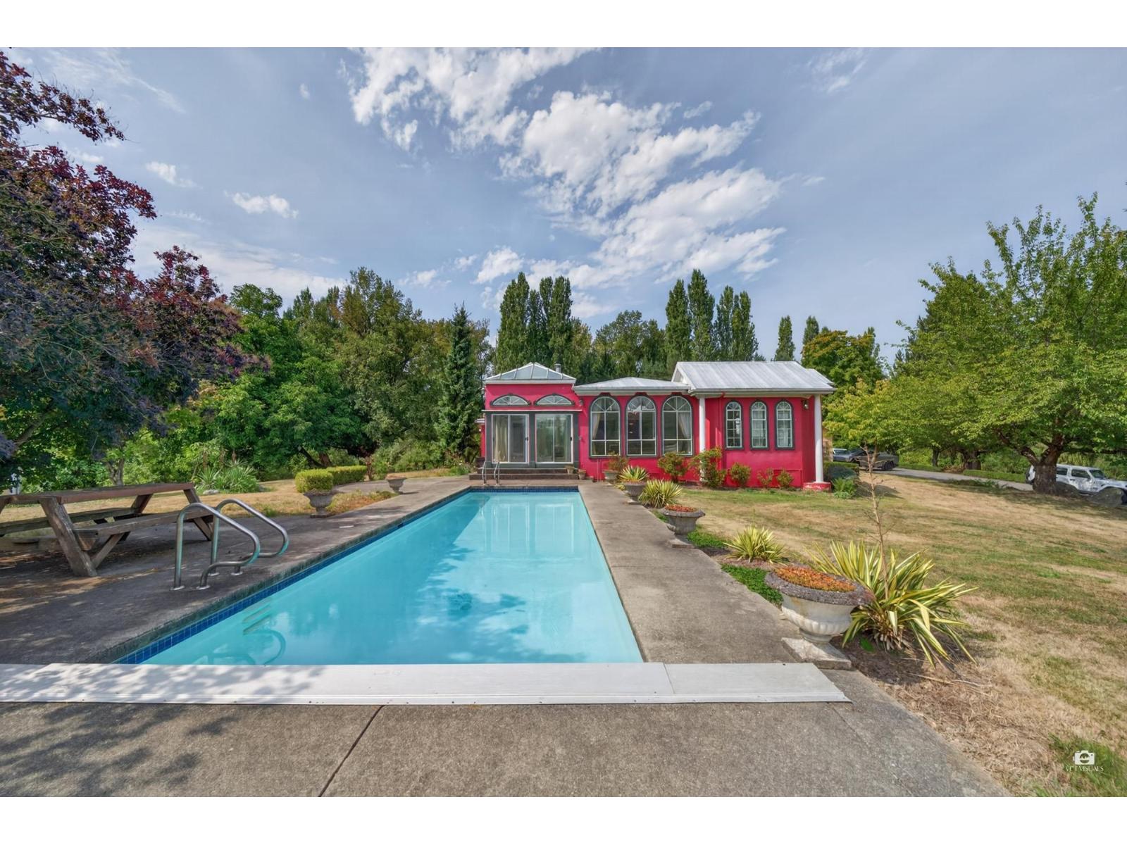 462 248 Street, Langley, British Columbia  V4W 2H2 - Photo 1 - R3158679