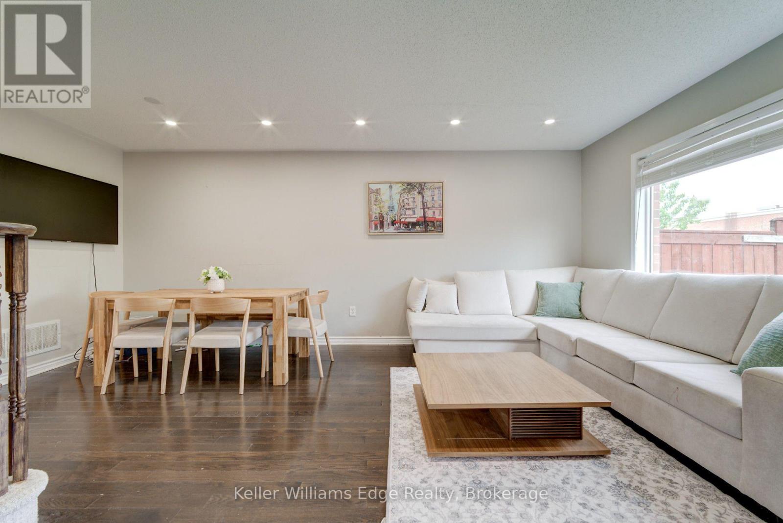 4028 Donnic Drive, Burlington, Ontario  L7M 0A7 - Photo 8 - W13721648