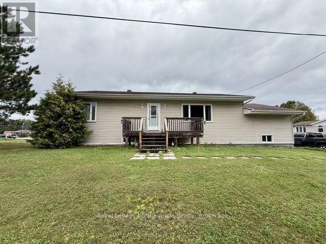 3 Cedar Avenue, Temagami, Ontario  P0H 2H0 - Photo 20 - X13721590