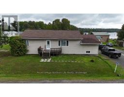 3 CEDAR AVENUE, Temagami, Ontario