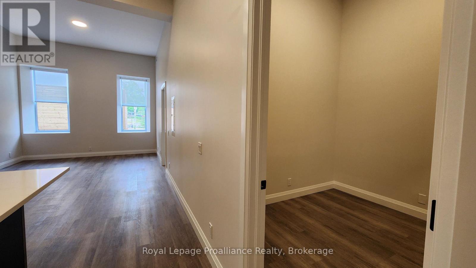 4 - 261 Front Street, Belleville, Ontario  K8N 2Z6 - Photo 11 - X13598200