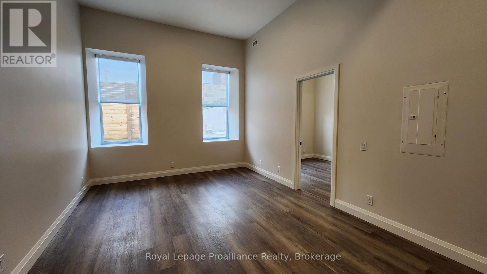 4 - 261 Front Street, Belleville, Ontario  K8N 2Z6 - Photo 6 - X13598200