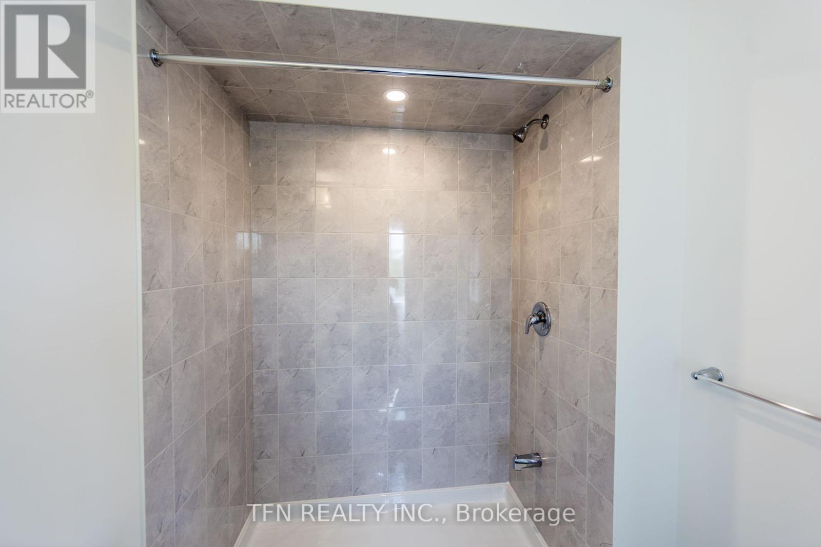 385 Starlight Avenue, Woolwich, Ontario  N0B 1M0 - Photo 32 - X13721204