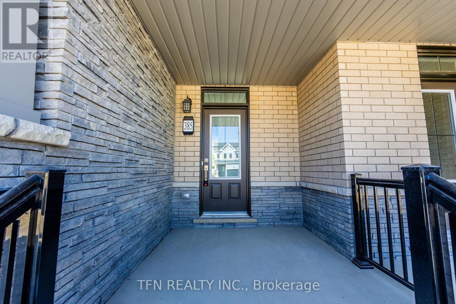385 Starlight Avenue, Woolwich, Ontario  N0B 1M0 - Photo 5 - X13721204