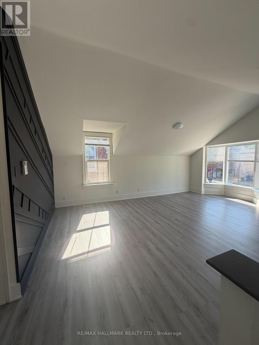 6395 Main Street, Whitchurch-Stouffville, Ontario L4A 1G4 - Photo 4 - N13553640