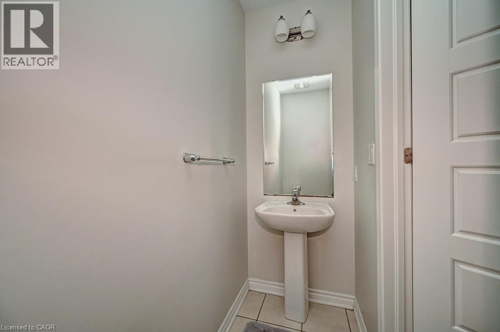 236 Ridge Road, Cambridge, Ontario  N3E 0C2 - Photo 18 - 40858944