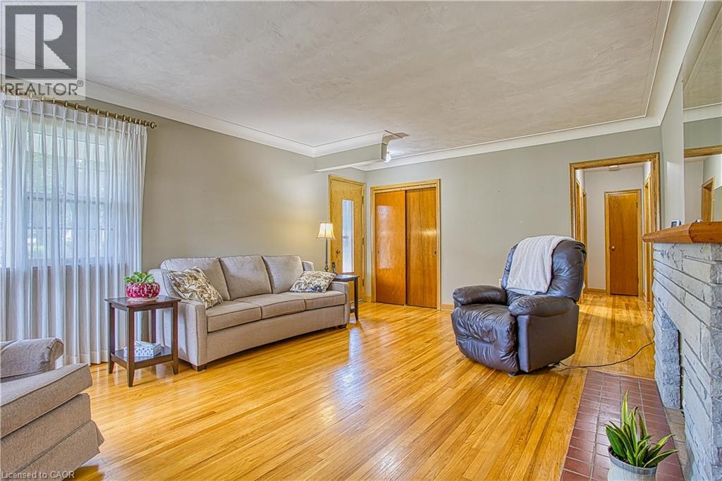 6 Cherrywood Avenue, Grimsby, Ontario  L3M 2N1 - Photo 10 - 40857389