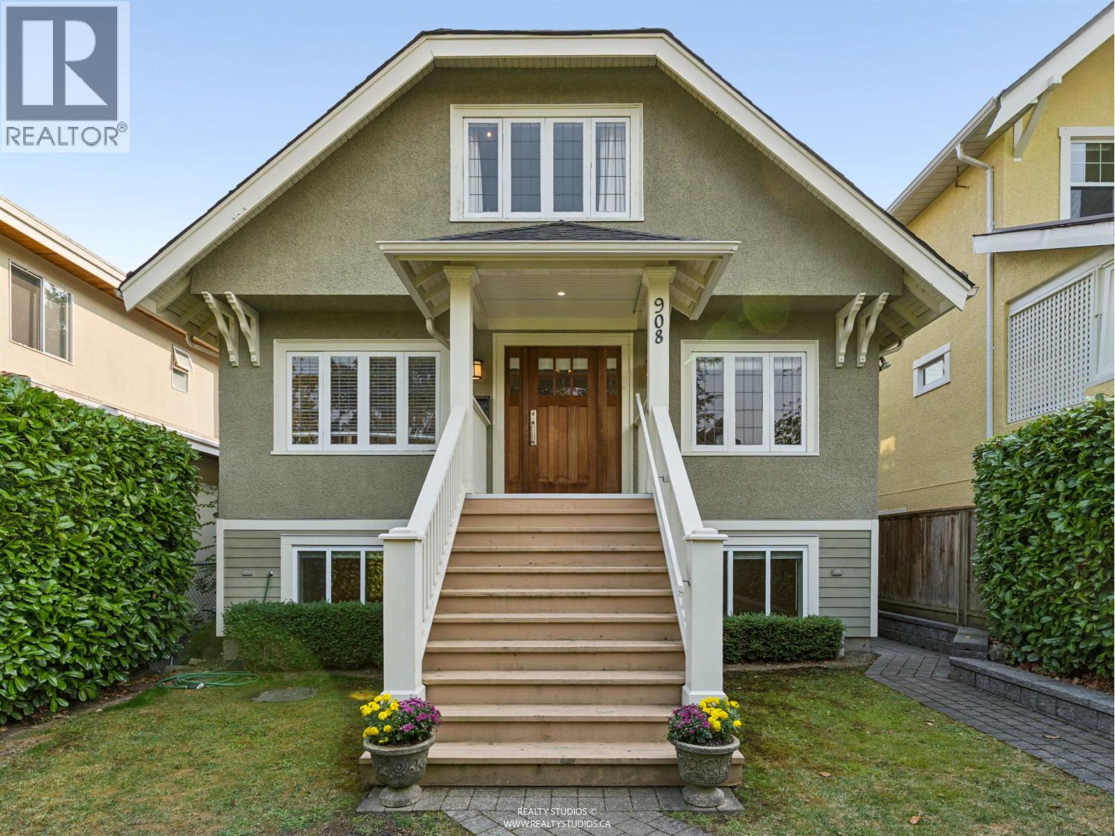 908 W 21ST AVENUE, Vancouver, British Columbia