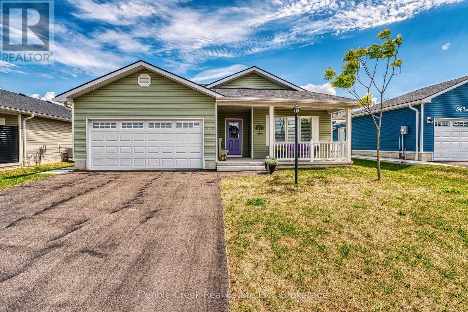 252 Lake Breeze Drive, Ashfield-Colborne-Wawanosh (Colborne), Ontario  N7A 0B9 - Photo 1 - X13721560