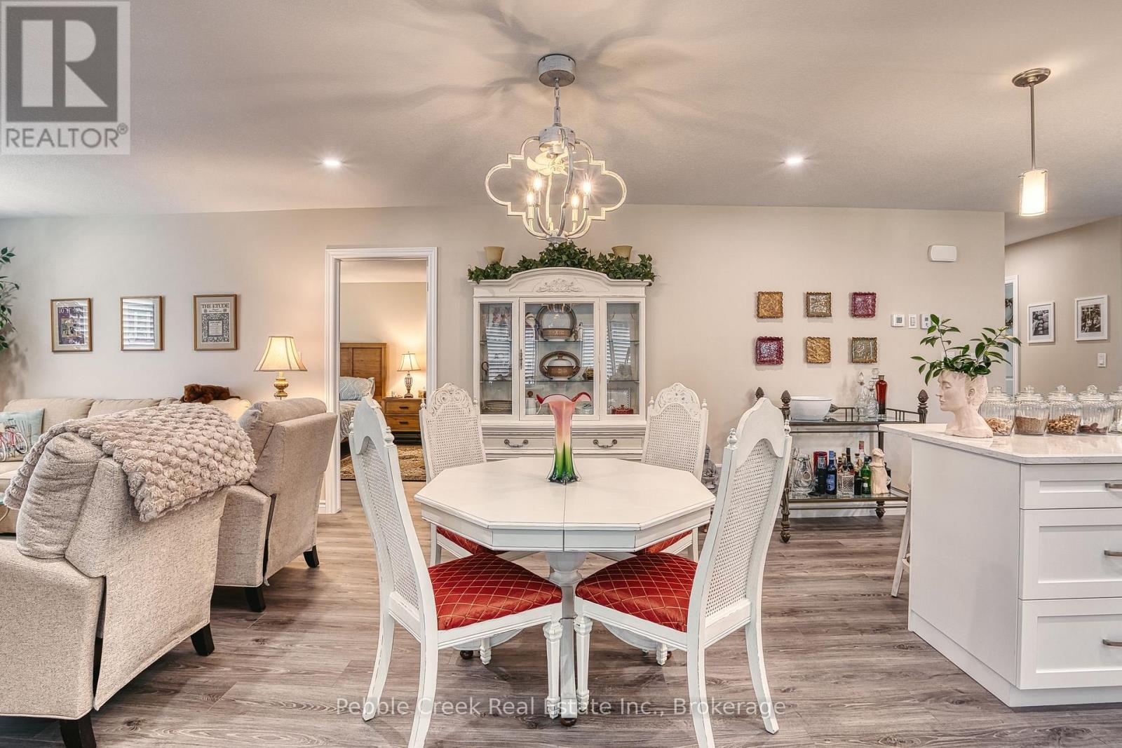 252 Lake Breeze Drive, Ashfield-Colborne-Wawanosh (Colborne), Ontario  N7A 0B9 - Photo 10 - X13721560