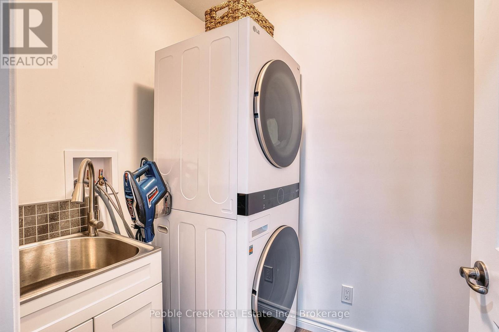 252 Lake Breeze Drive, Ashfield-Colborne-Wawanosh (Colborne), Ontario  N7A 0B9 - Photo 19 - X13721560