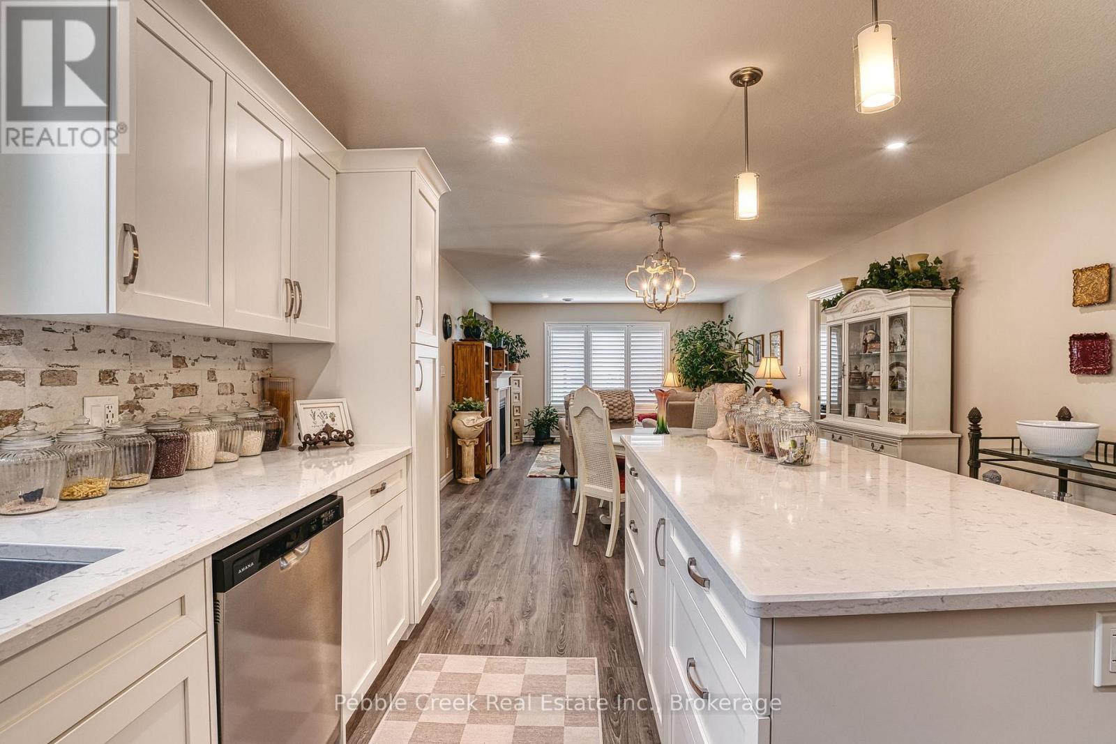 252 Lake Breeze Drive, Ashfield-Colborne-Wawanosh (Colborne), Ontario  N7A 0B9 - Photo 9 - X13721560