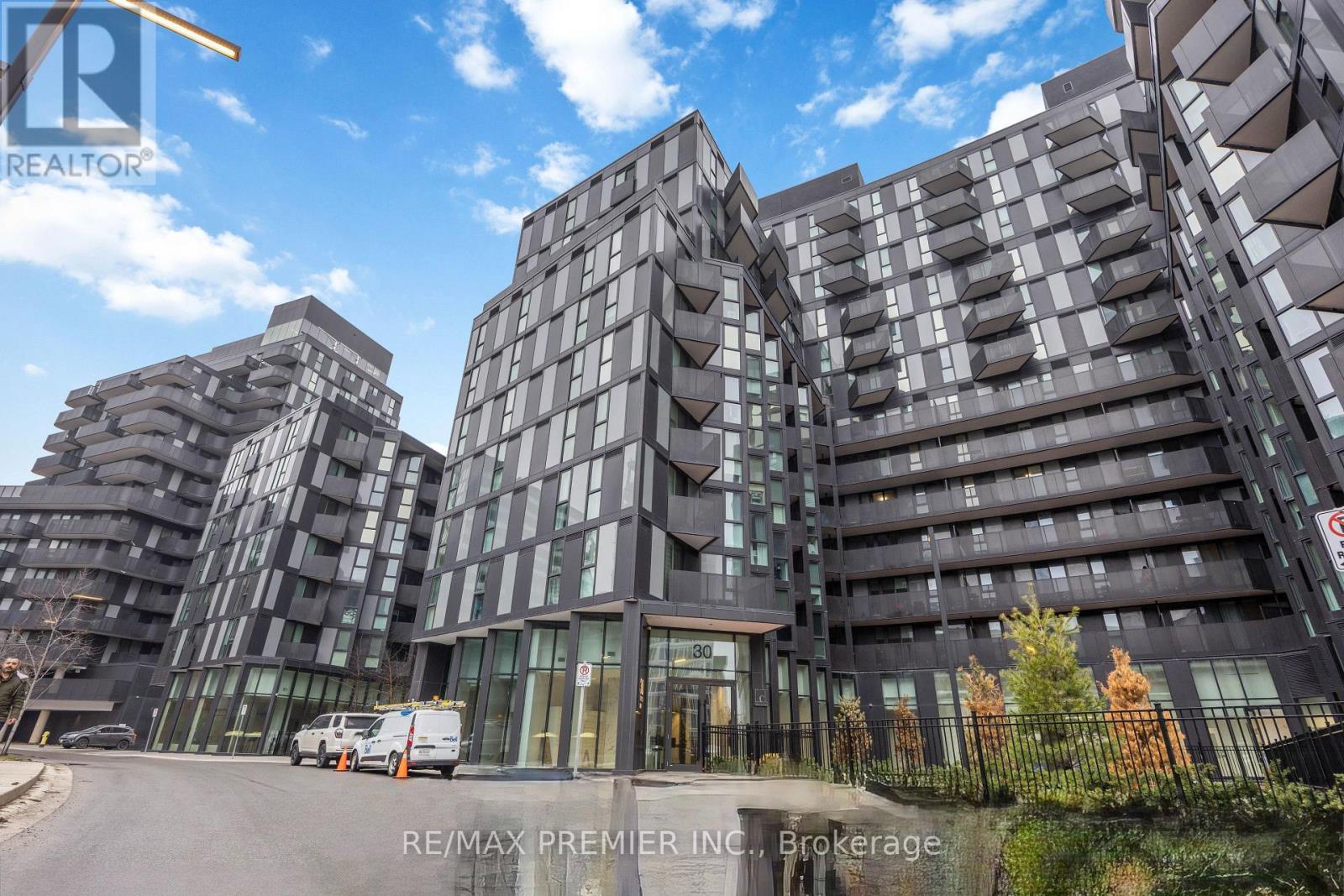 733 - 30 TRETTI WAY, Toronto, Ontario