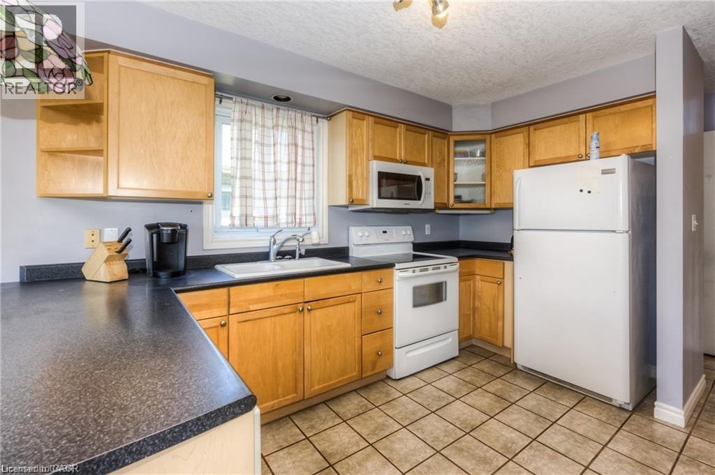 53 Wingfield Avenue, Stratford, Ontario  N5A 7R5 - Photo 15 - 40842227