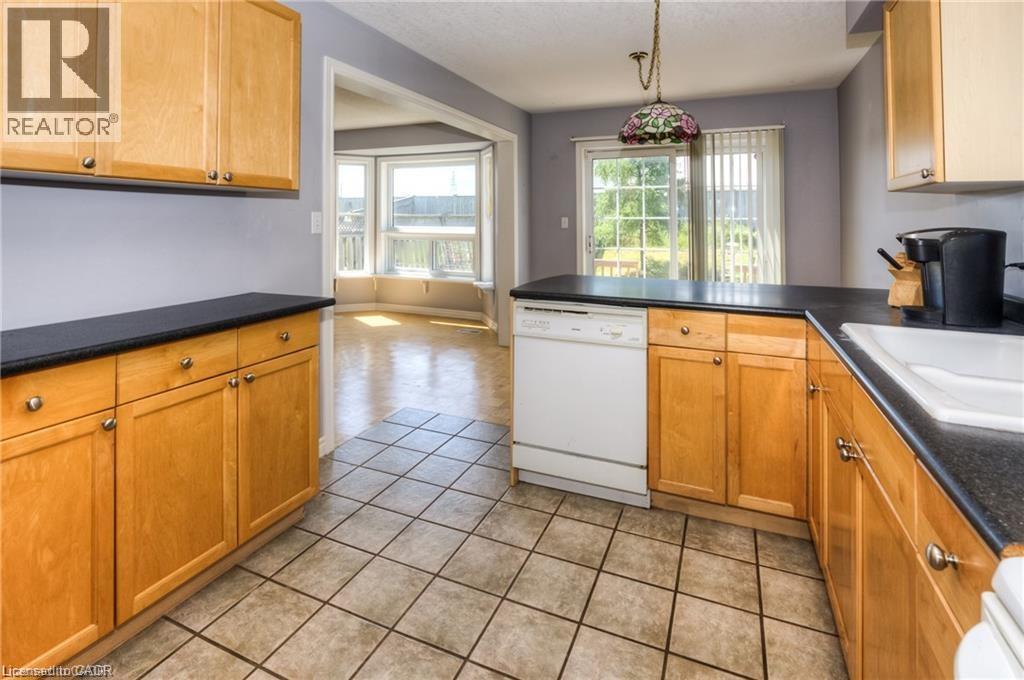 53 Wingfield Avenue, Stratford, Ontario  N5A 7R5 - Photo 18 - 40842227