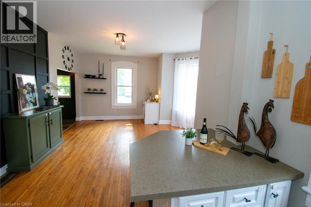 820 Cedar Street, Dunnville, Ontario  N1A 2K2 - Photo 12 - 40851440