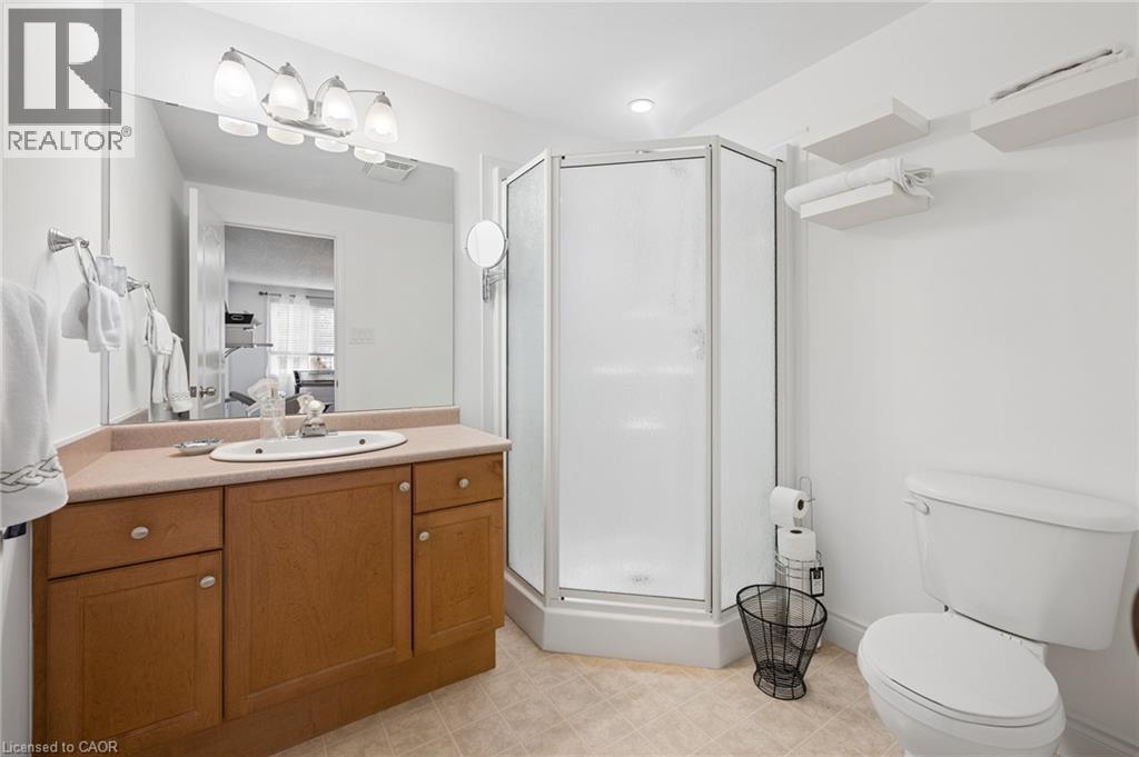147 Reiber Court, Waterloo, Ontario  N2L 6N2 - Photo 27 - 40854072