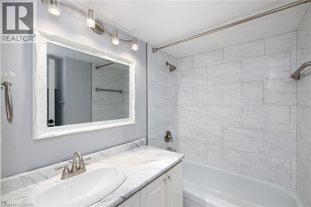 365 Geneva Street Unit# 1002, St. Catharines, Ontario  L2N 5S7 - Photo 12 - 40858025