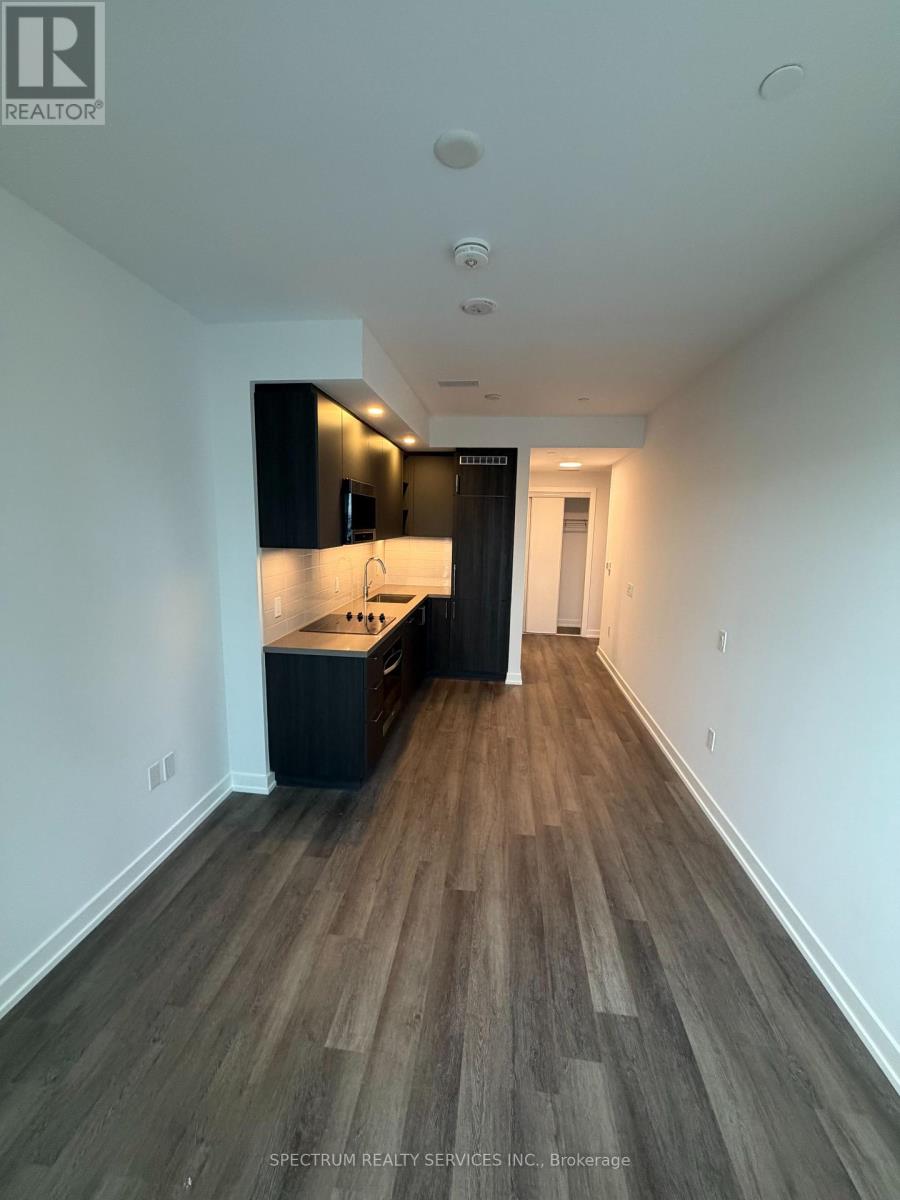 615 - 5 Meadowdale Road, Vaughan (Vaughan Corporate Centre), Ontario  L4K 0C7 - Photo 11 - N13636148