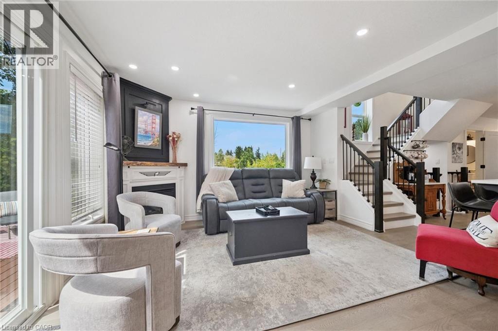 439 Beaver Creek Road, Waterloo, Ontario  N2V 2J8 - Photo 14 - 40859020