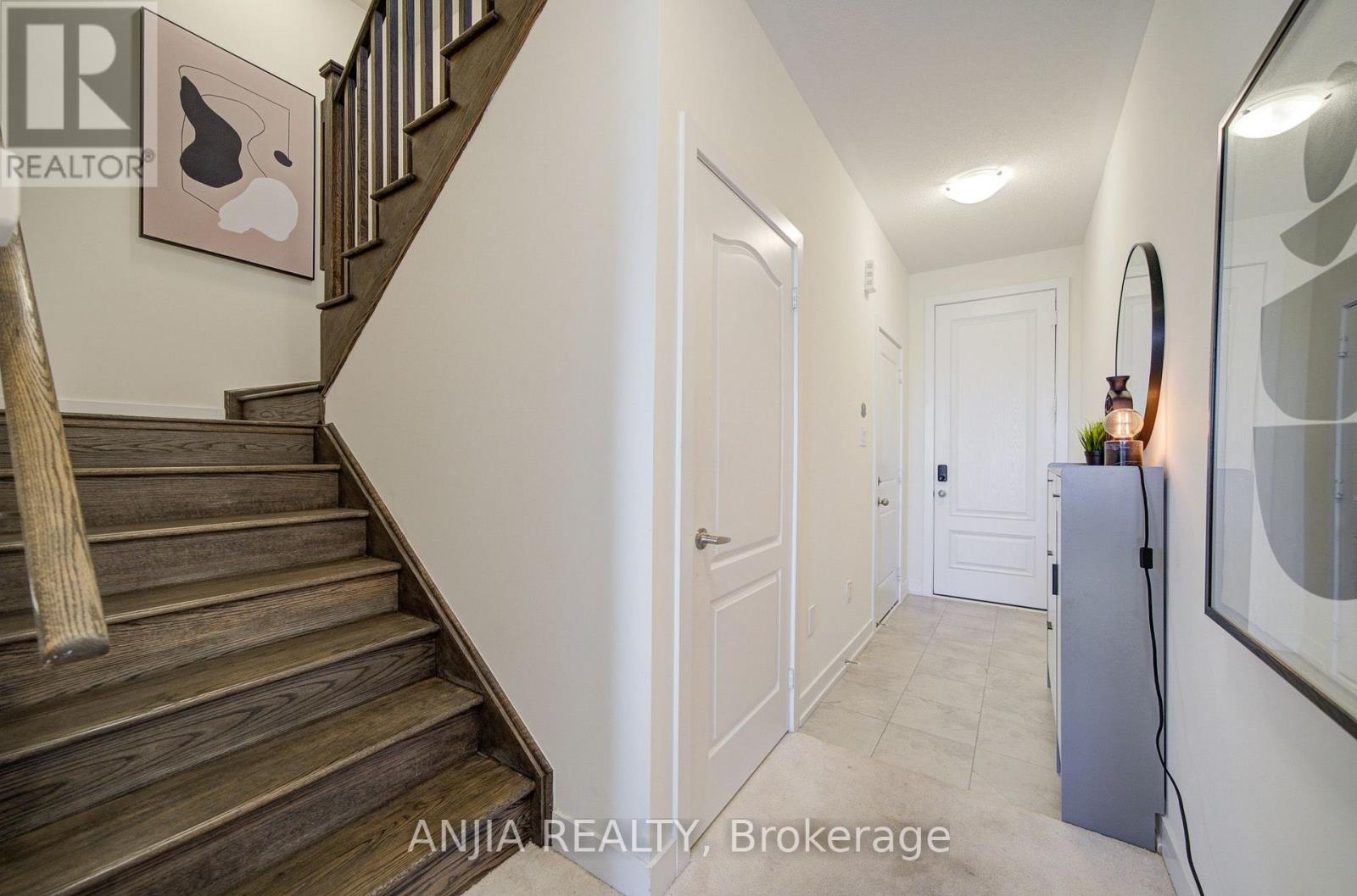 83 Mikayla Lane, Markham, Ontario  L6B 1R1 - Photo 7 - N13721532
