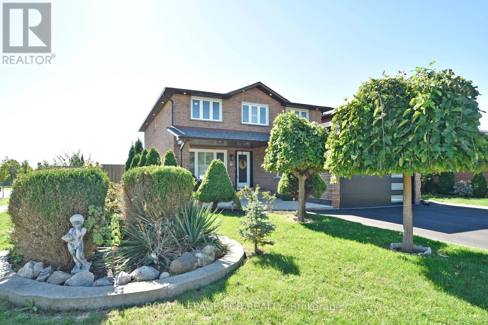 3 Jackman Crescent — photo 1