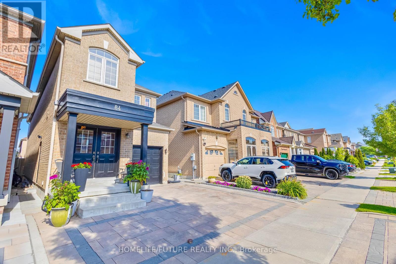84 Jack Monkman Crescent, Markham, Ontario  L3S 0A4 - Photo 2 - N13721586