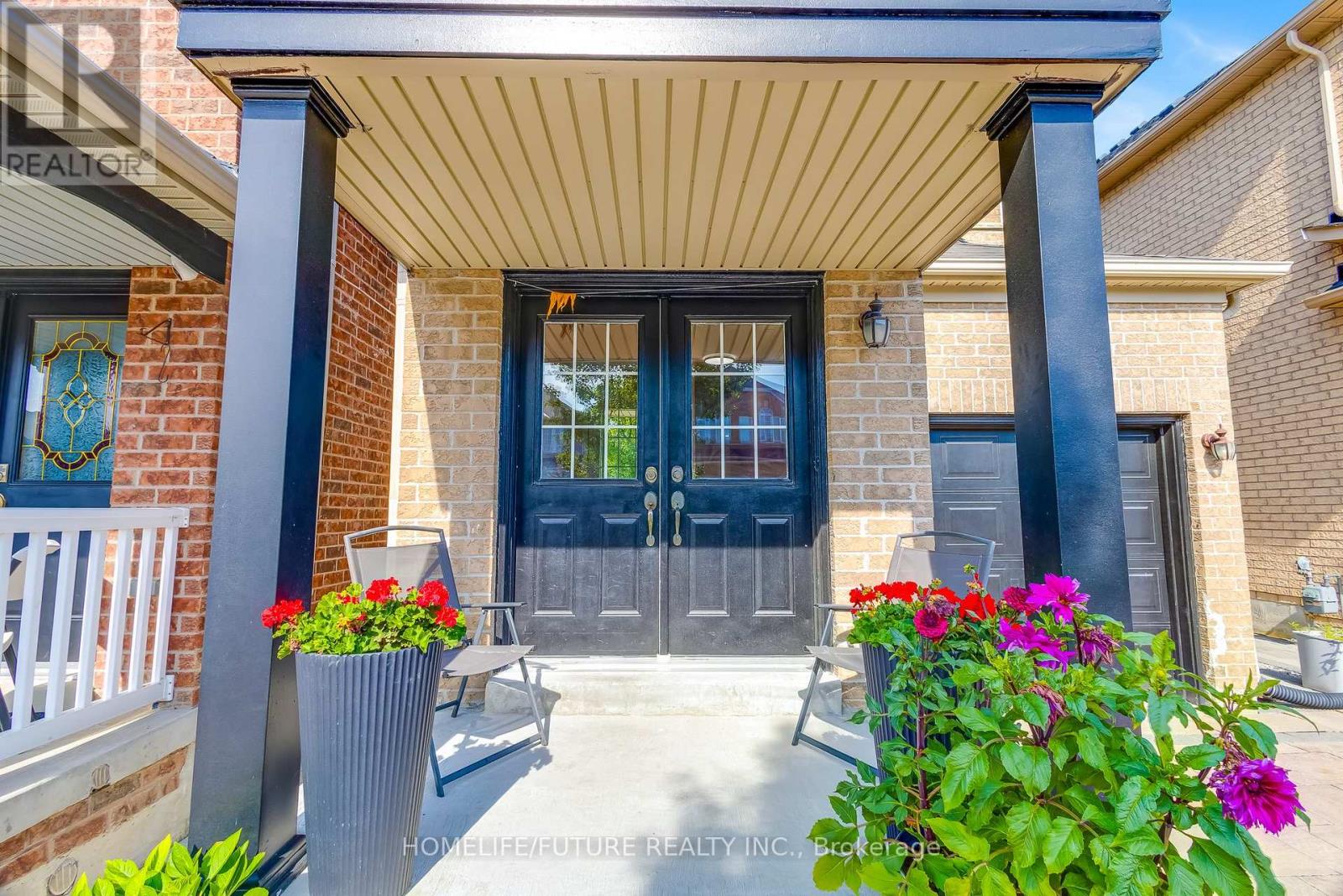 84 Jack Monkman Crescent, Markham, Ontario  L3S 0A4 - Photo 4 - N13721586