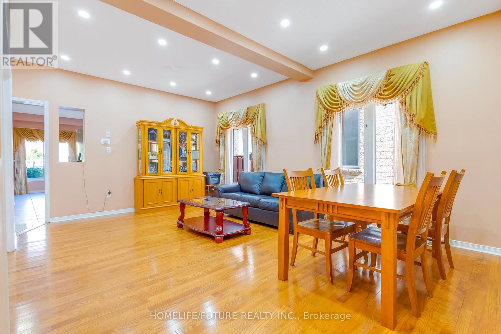 84 Jack Monkman Crescent, Markham, Ontario  L3S 0A4 - Photo 9 - N13721586