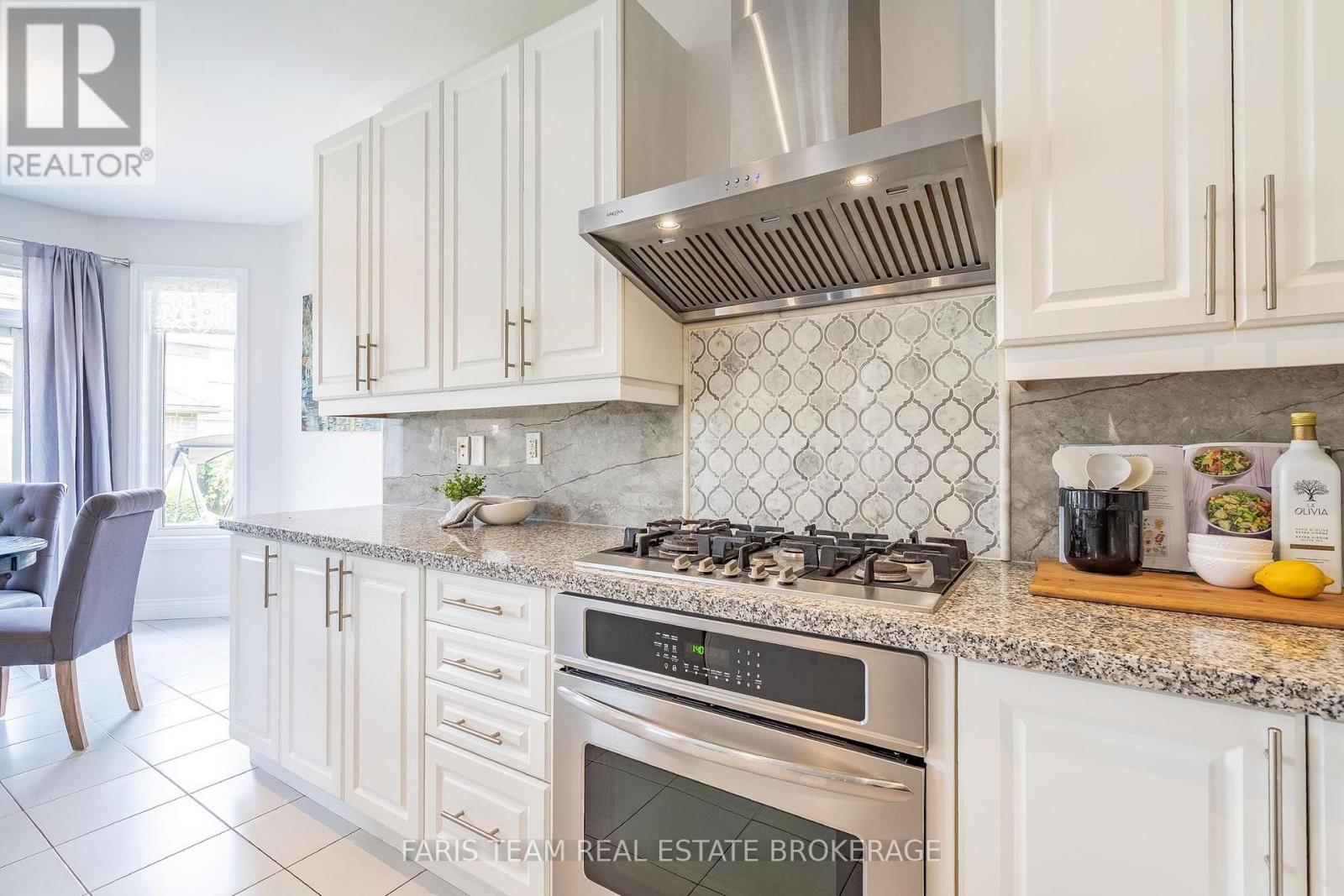 1128 Westmount Avenue, Innisfil, Ontario  L9S 4Z4 - Photo 11 - N13721622