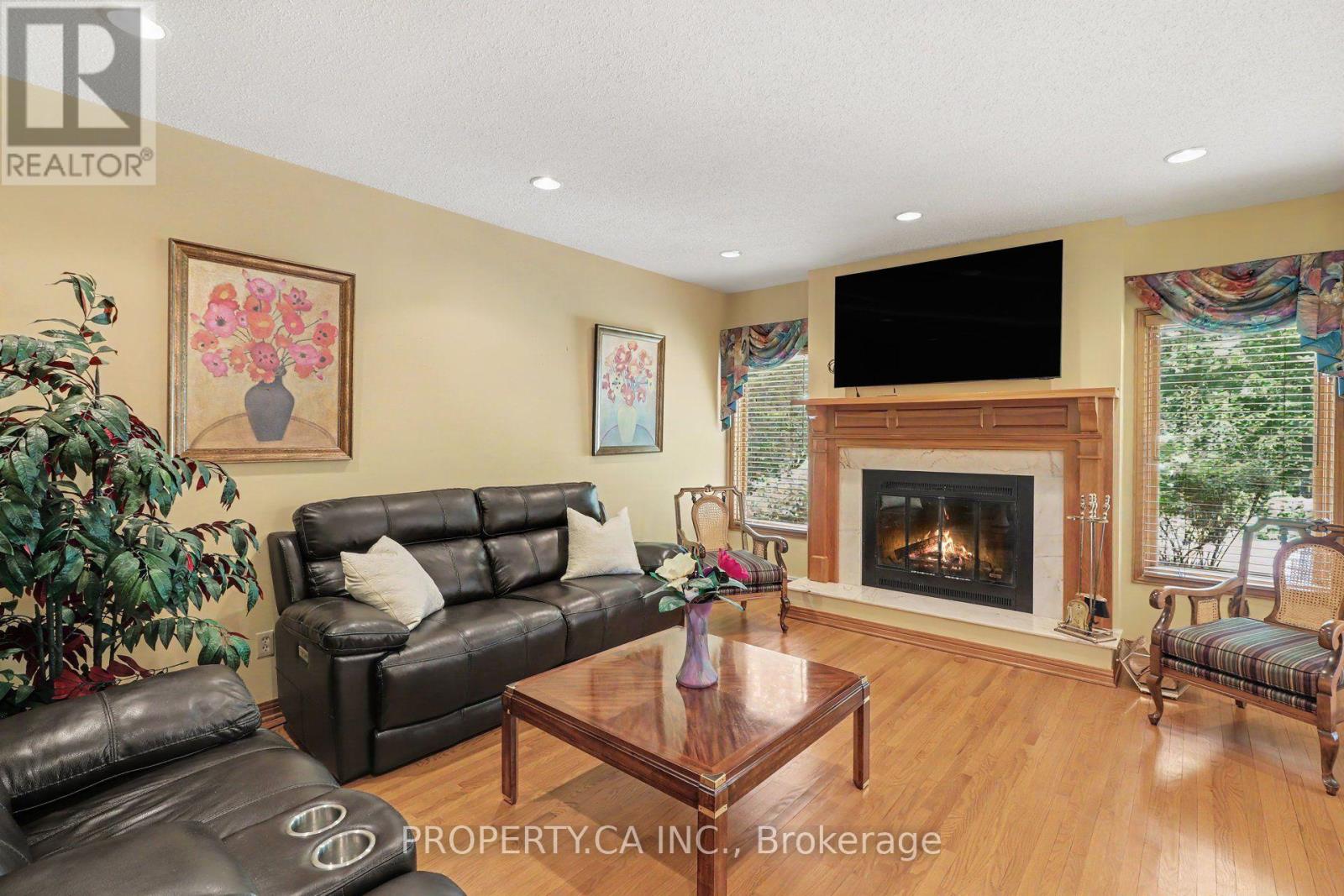 790 Gadwell Court, Ottawa, Ontario  K1E 2Z7 - Photo 6 - X13721632