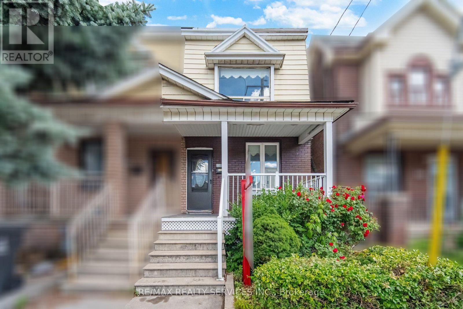 1147 DUFFERIN STREET, Toronto, Ontario