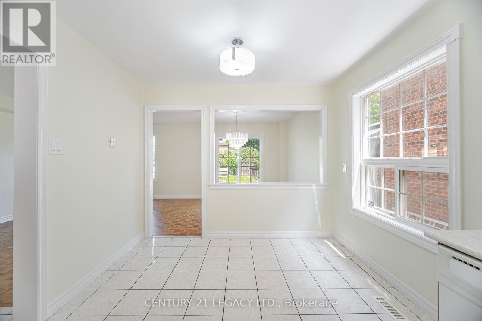 3182 Bracknell Crescent, Mississauga, Ontario  L5N 4W4 - Photo 14 - W13721528