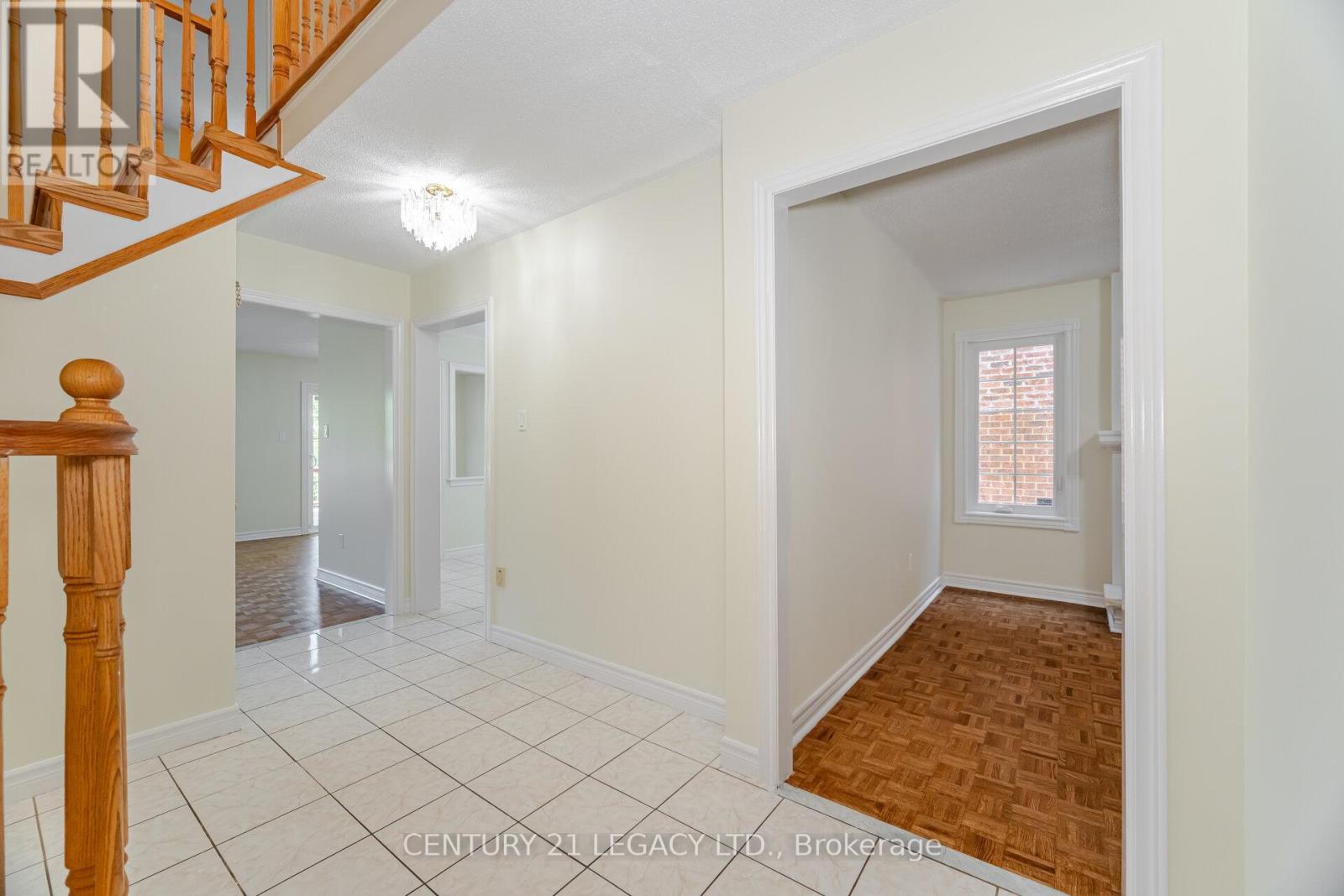 3182 Bracknell Crescent, Mississauga, Ontario  L5N 4W4 - Photo 7 - W13721528