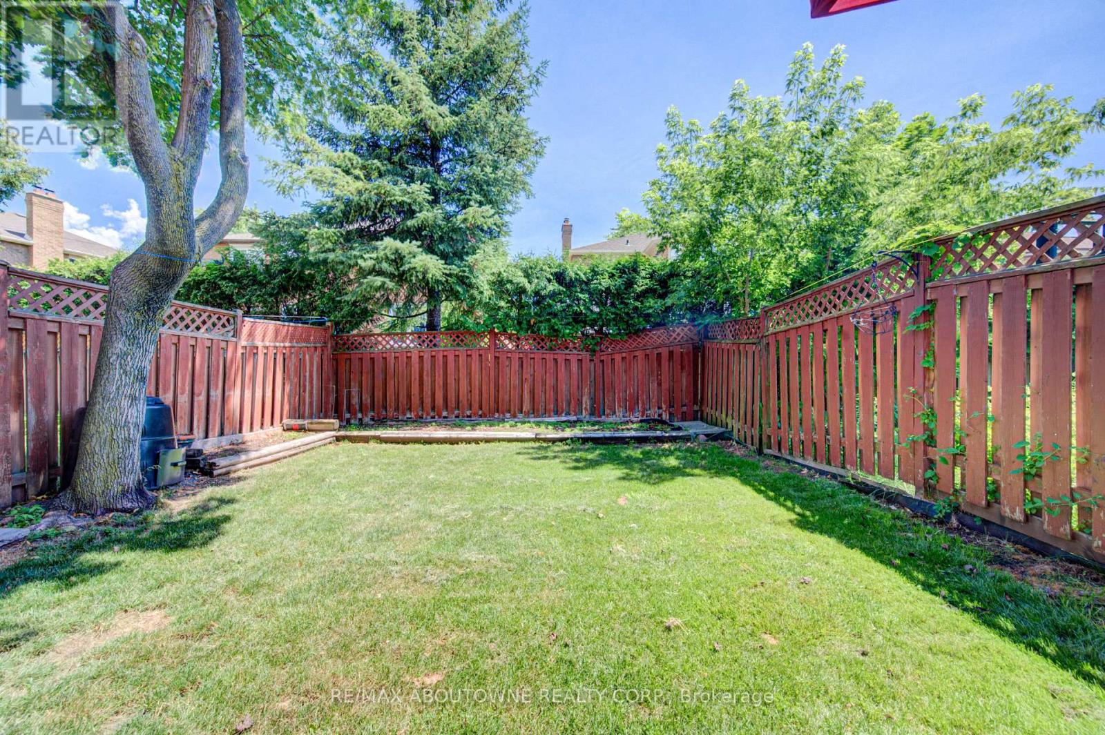 1140 Avondale Drive, Oakville, Ontario  L6H 5L3 - Photo 33 - W13721584