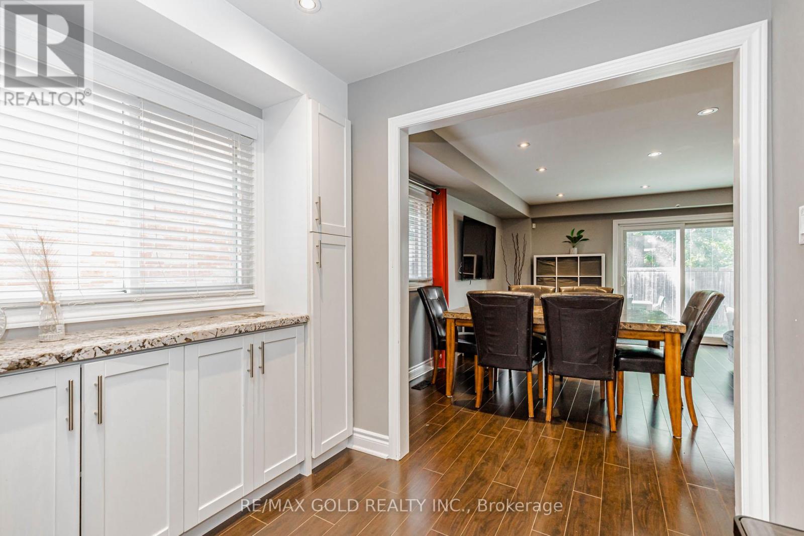7 Clipstone Court, Brampton, Ontario  L6X 4J4 - Photo 19 - W13721588