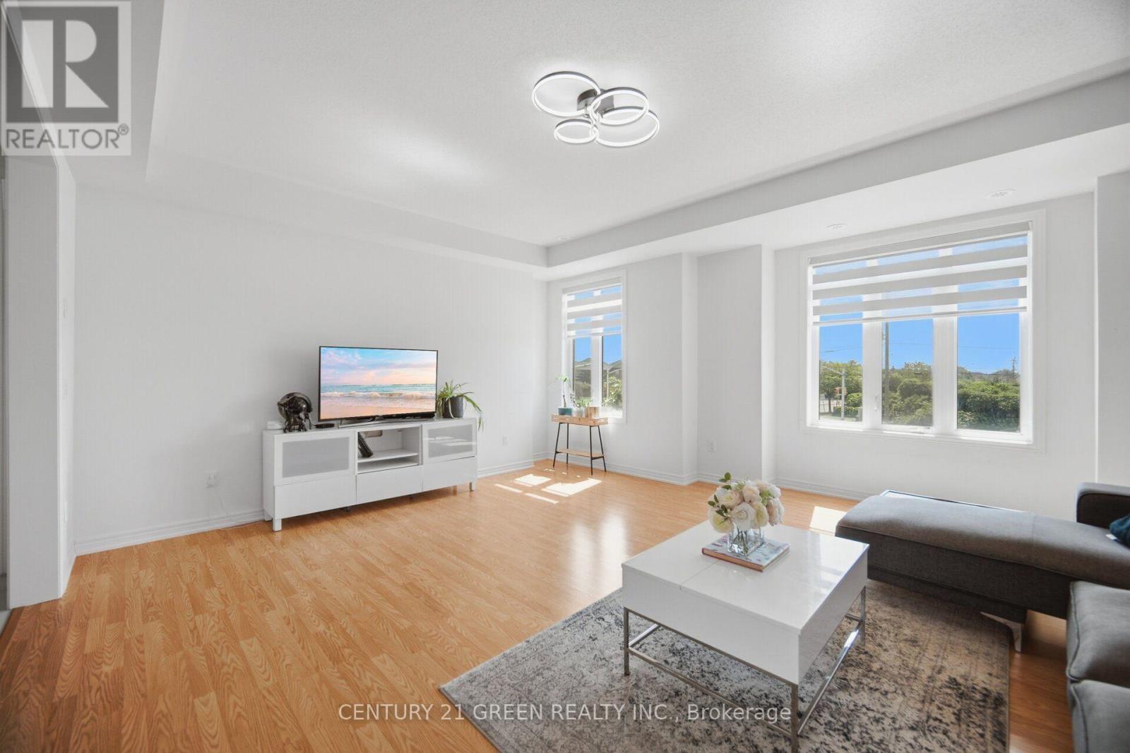 537 Dundas Street E, Oakville, Ontario  L6H 3P6 - Photo 20 - W13721592