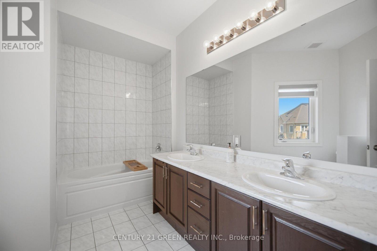 537 Dundas Street E, Oakville, Ontario  L6H 3P6 - Photo 36 - W13721592