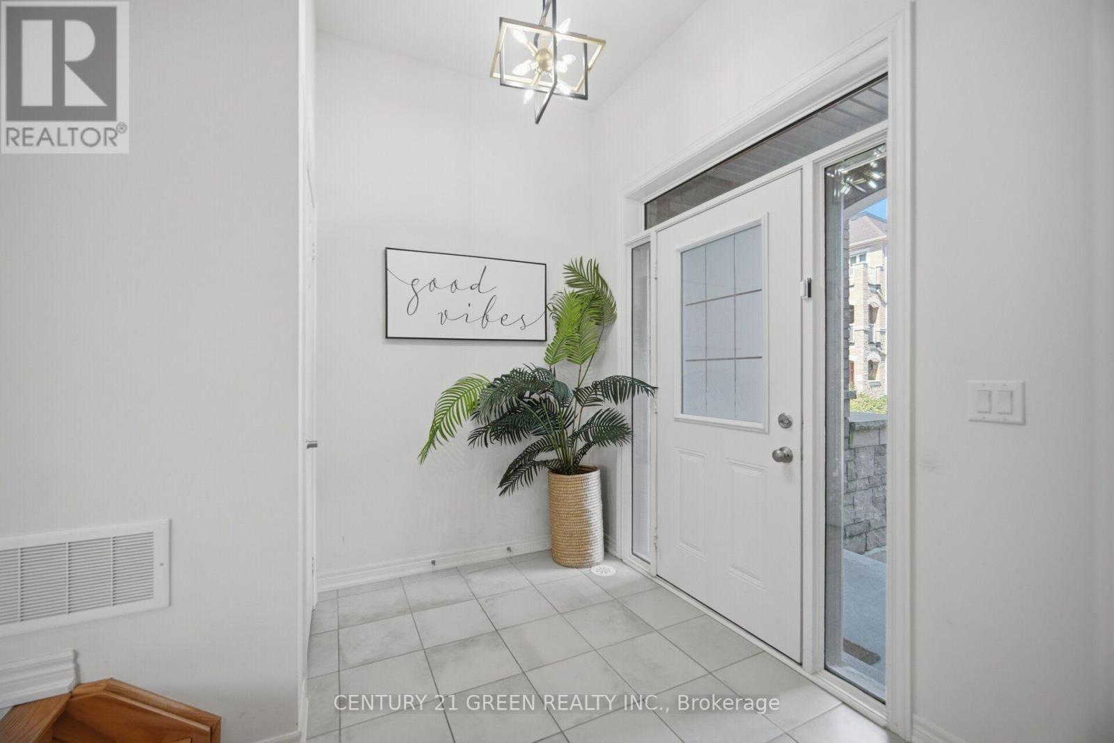 537 Dundas Street E, Oakville, Ontario  L6H 3P6 - Photo 7 - W13721592
