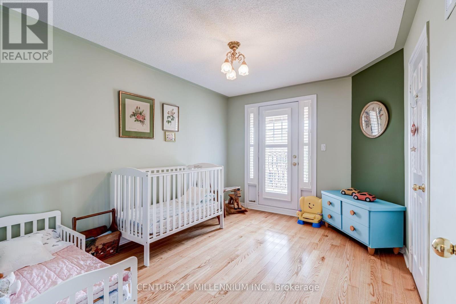 2555 Nichols Drive, Oakville, Ontario  L6H 7L3 - Photo 28 - W13721620