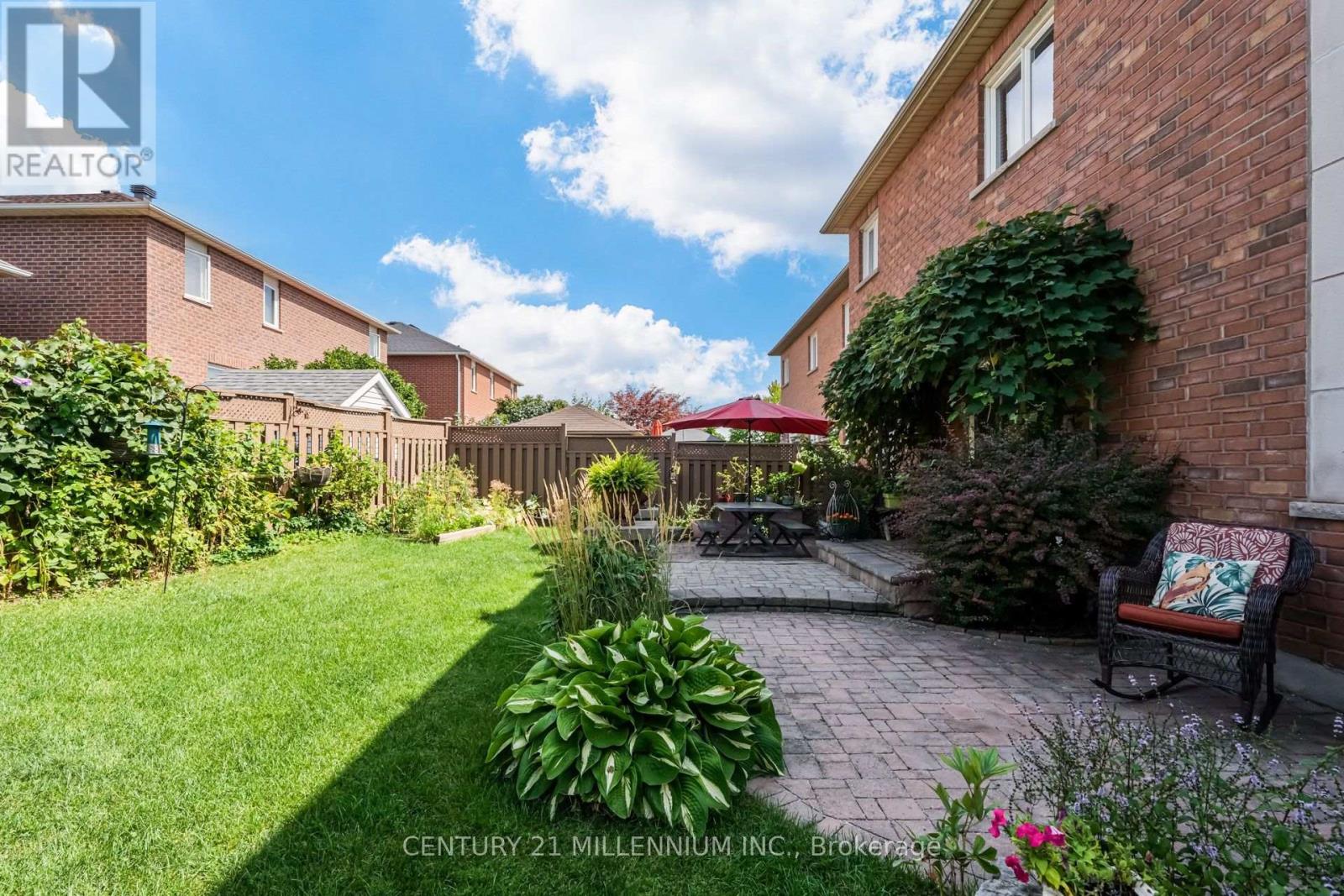 2555 Nichols Drive, Oakville, Ontario  L6H 7L3 - Photo 36 - W13721620