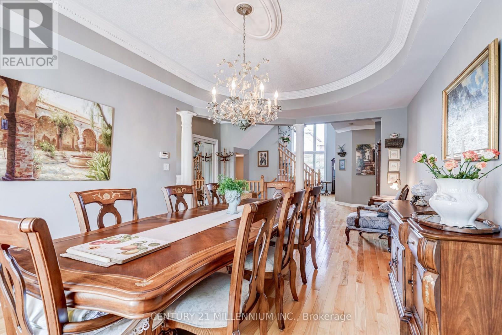 2555 Nichols Drive, Oakville, Ontario  L6H 7L3 - Photo 6 - W13721620