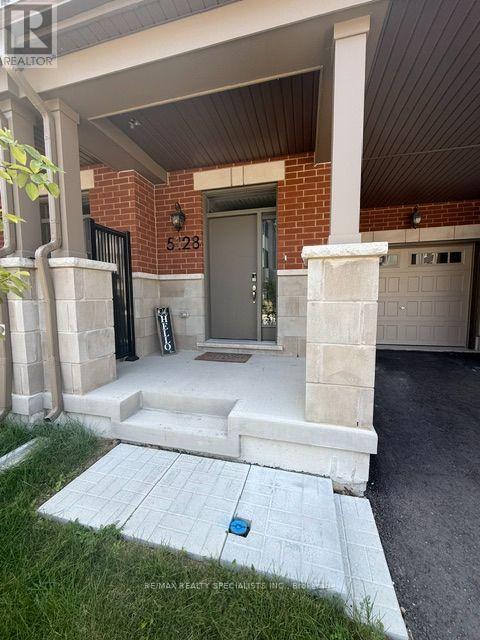 5128 Vetere Street, Mississauga, Ontario  L5M 2S8 - Photo 3 - W13721636