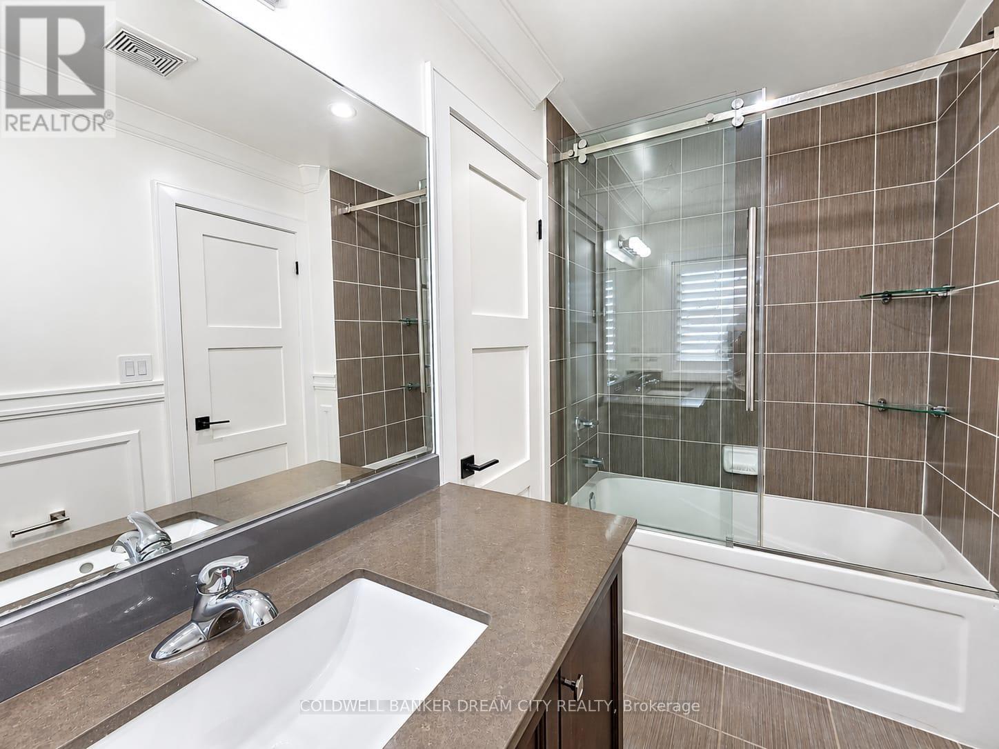 6 Pellegrino Road W, Brampton, Ontario  L7A 4V5 - Photo 31 - W13721640