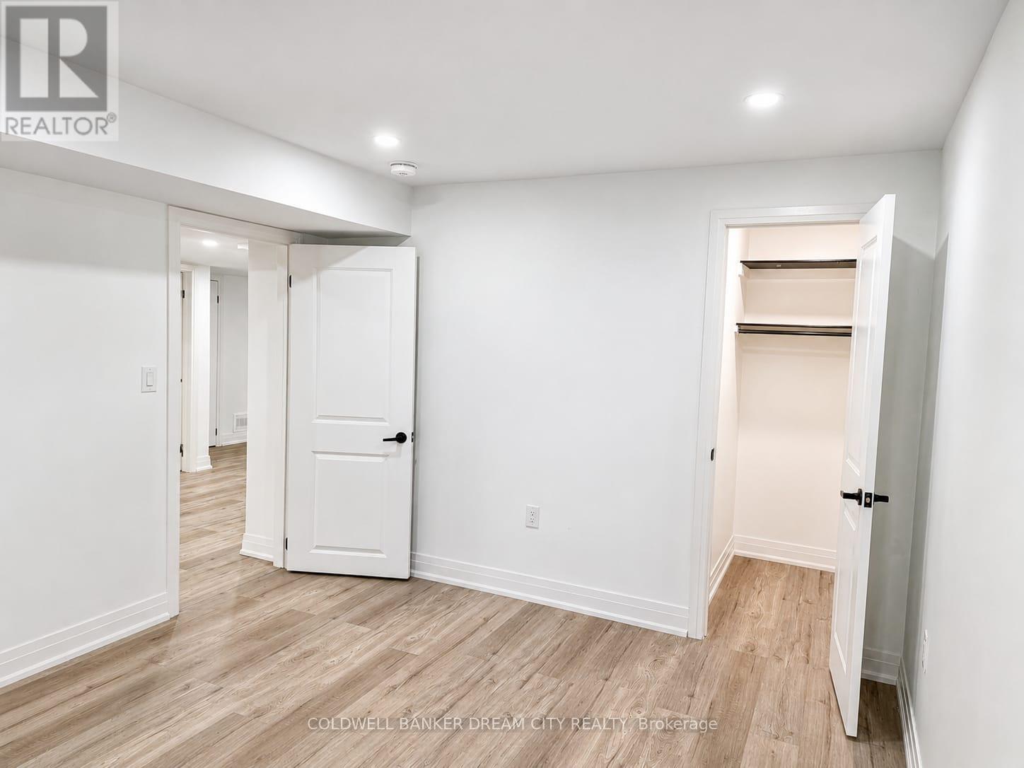 6 Pellegrino Road W, Brampton, Ontario  L7A 4V5 - Photo 37 - W13721640